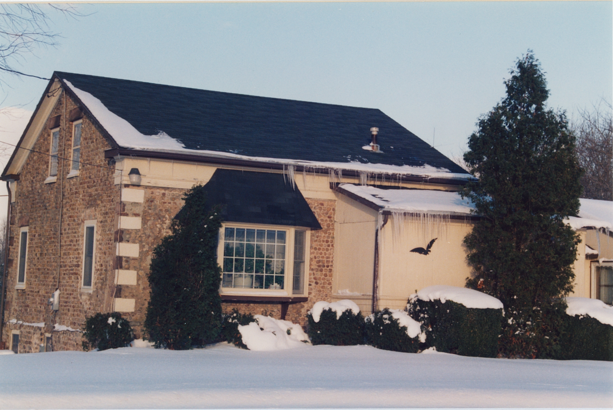 Mur-13 16035 Ridge Rd 1